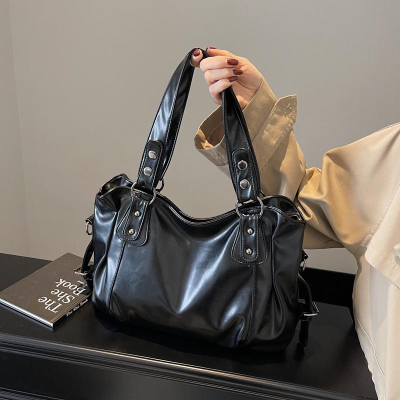 1 Piece Women's Pure Color PU Retro Large Capacity Shoulder Tote Bag
