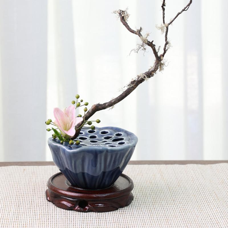 Japanese Style Ikebana Holder Ceramic Lotus Shape Ikebana Flower Arrangement Vase Tea Table Zen Kenzan Flower Art Fixed Tool