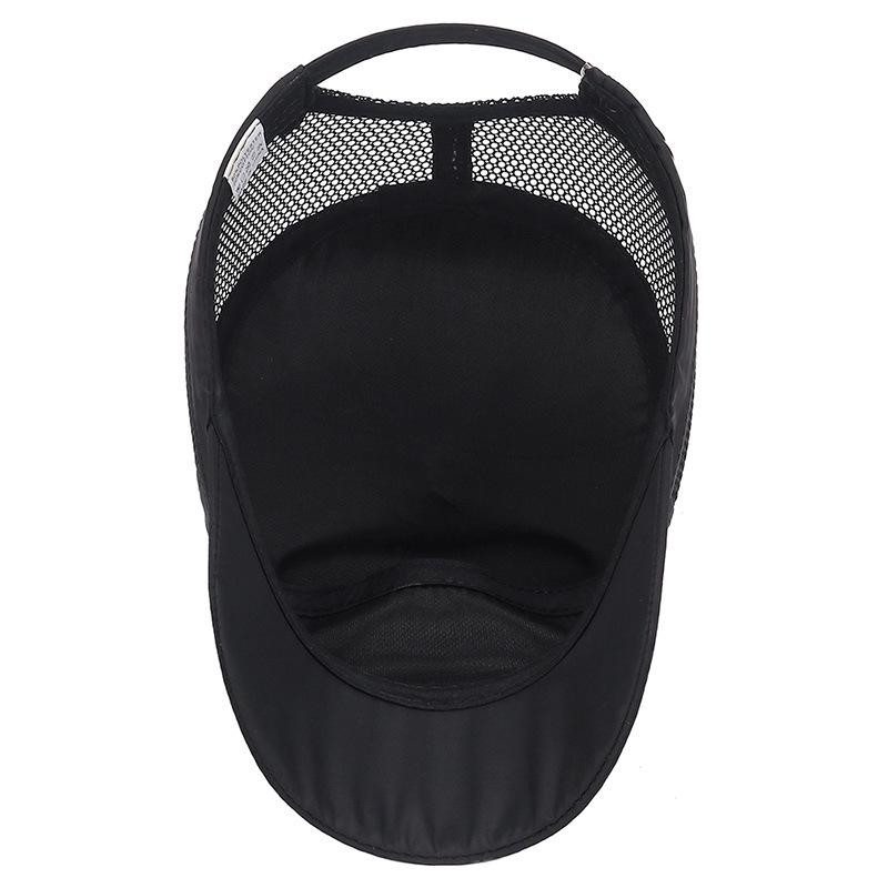 Unisex Summer Mesh Sunshade Hat with 95 Metal Logo – Quick-Drying and Breathable