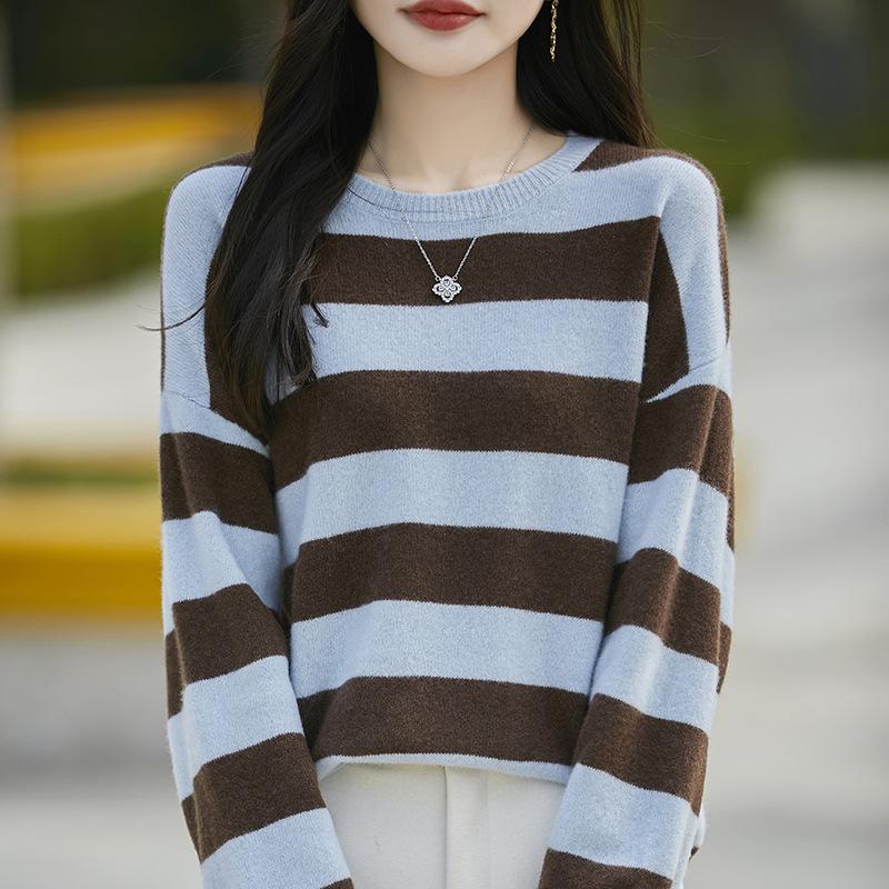 2026 Spring/Autumn Women's Round Neck Striped Wool Sweater - Loose, Casual, Versatile Knitwear