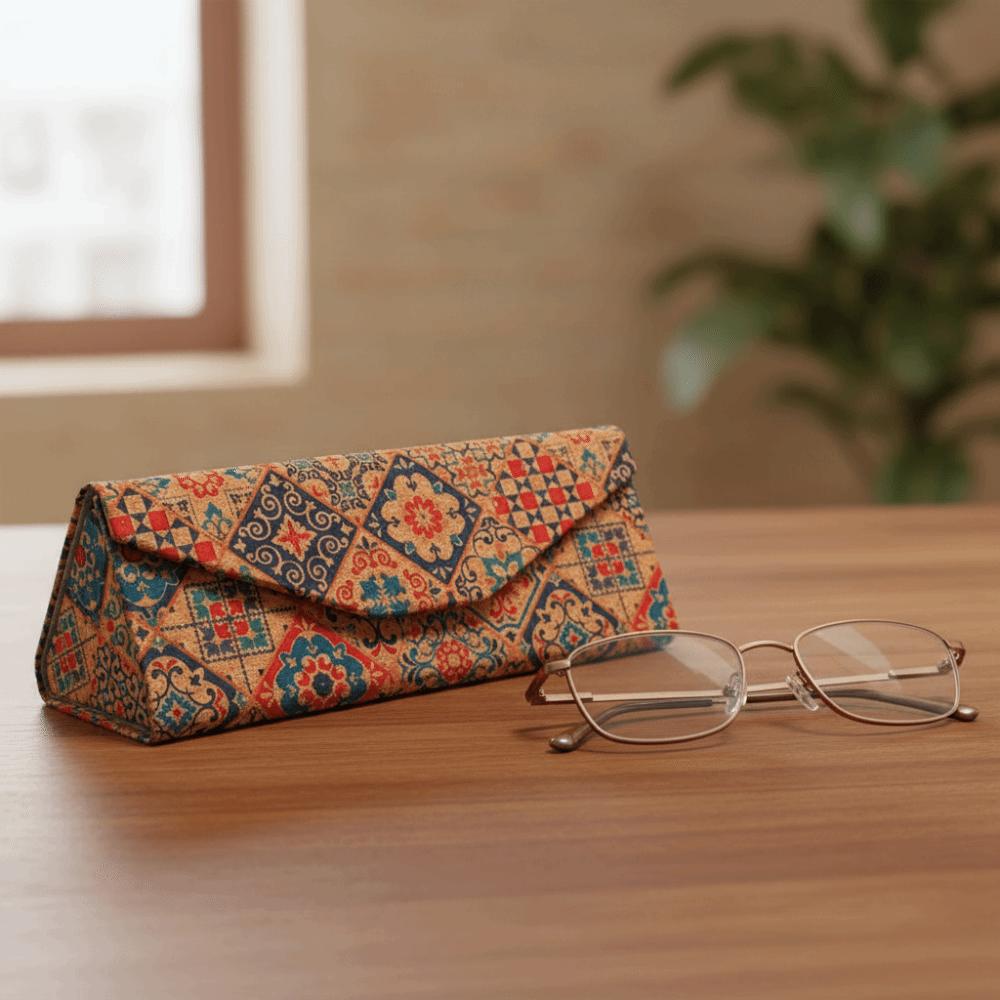Pu Leather Reading Glasses Box Pressure-Resistant Triangle Folding Glasses Case Exotic Pattern Hard Shell Eyewear Storage Case