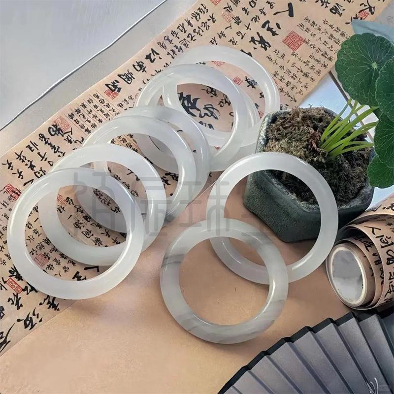 

Нефрит Ледяной Зеленый и Серый Пейзаж Художественная Концепция Нефритовый Браслет Подарок 60MM