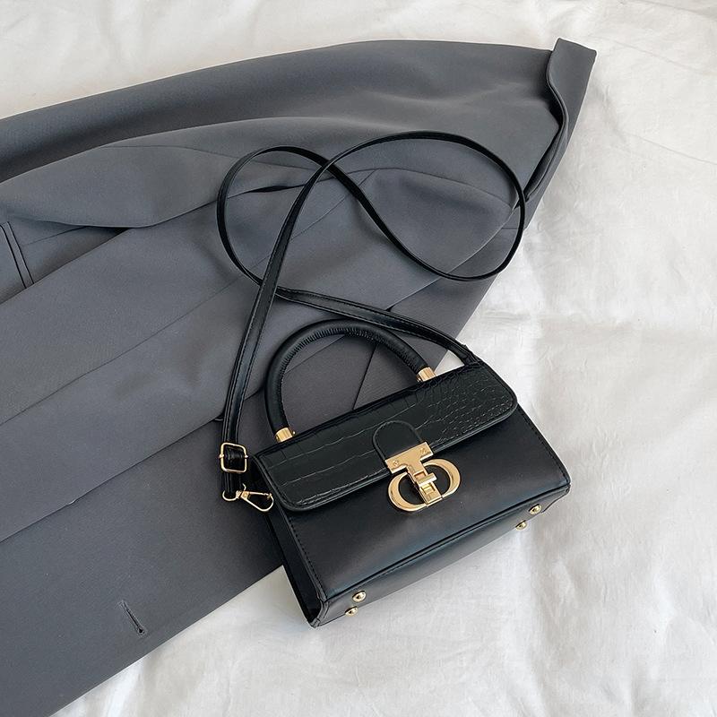 

Новая популярная сумка с высоким чувством стиля и темпераментом для городских женщин-коммутеров, простая портативная на плечо, сумка-мессенджер чёрный