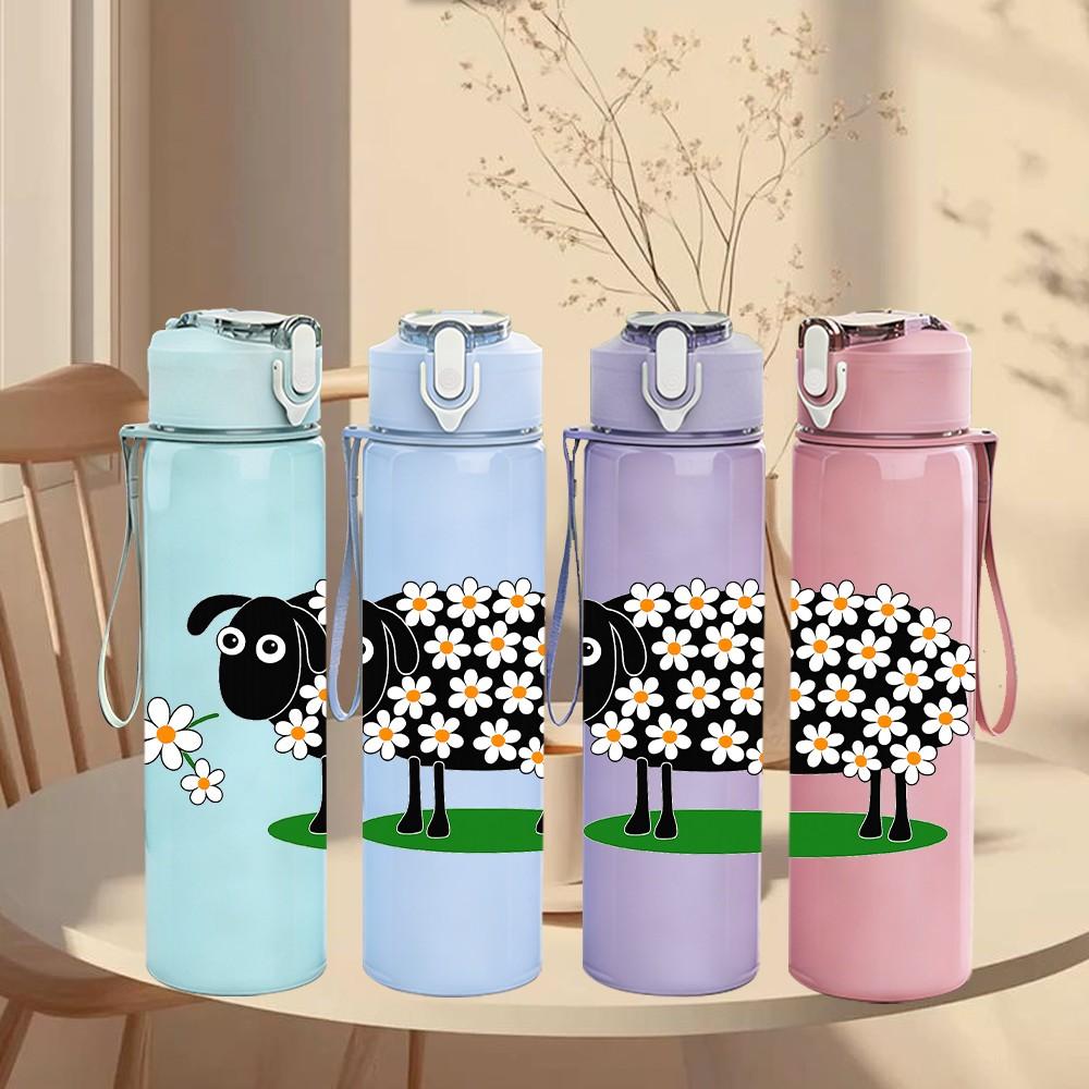 1PC Daisy Sheep Cartoon Print 750ml Color Plastic Sports Water Bottle Leakproof Flip Straw Lid Suitable for Sports Office Home Use