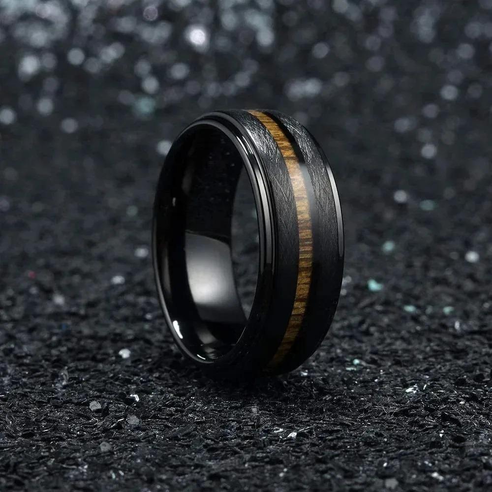 Fashion 8mm Black Stainless Steel Rings for Men Hawaiian Koa Wood Inlay Matte Brushed Finish Promise Rings Men Wedding Jewelry