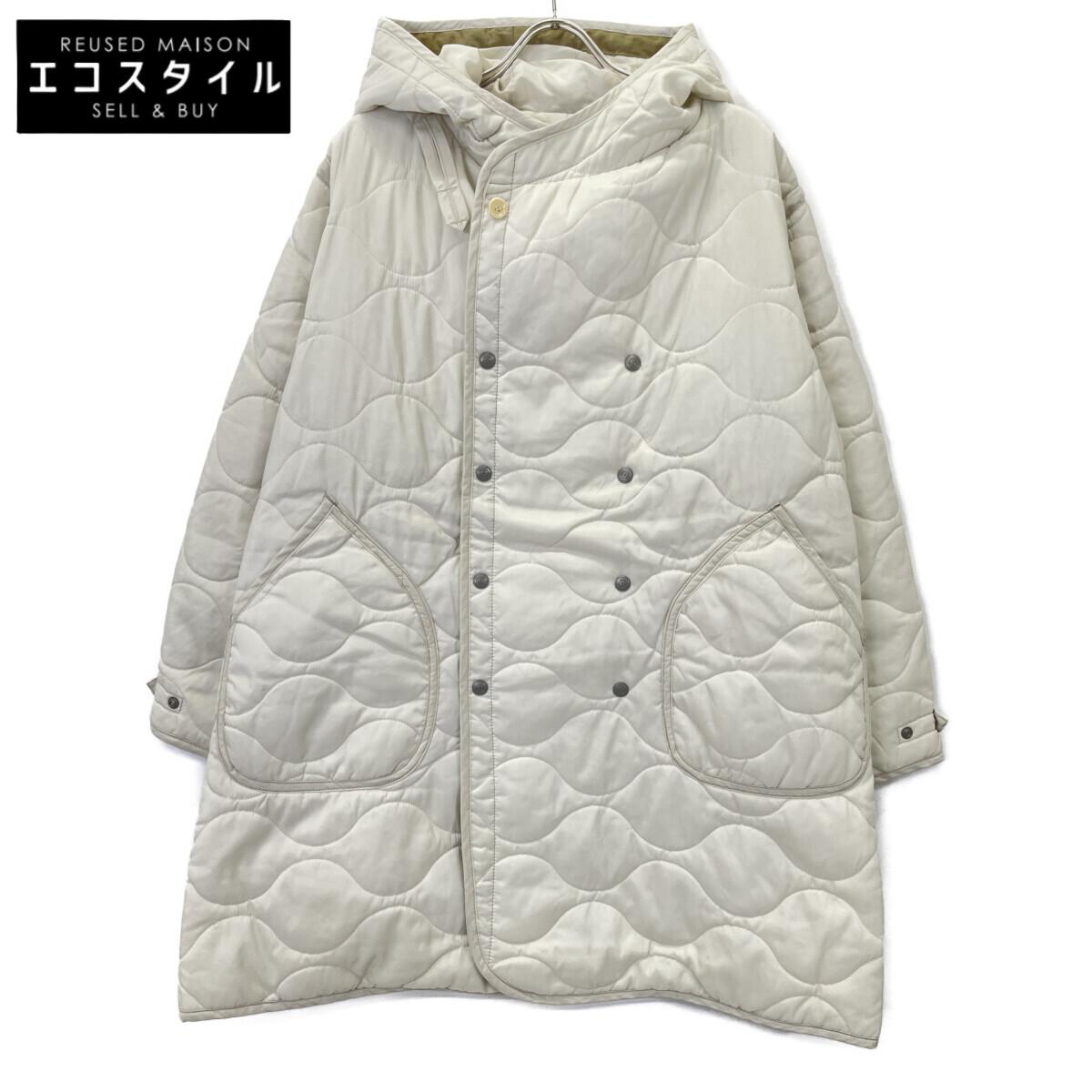 

45R 8102023 White Nylon Quilted 908 Yachting Coat coat 1 IvoryUsed