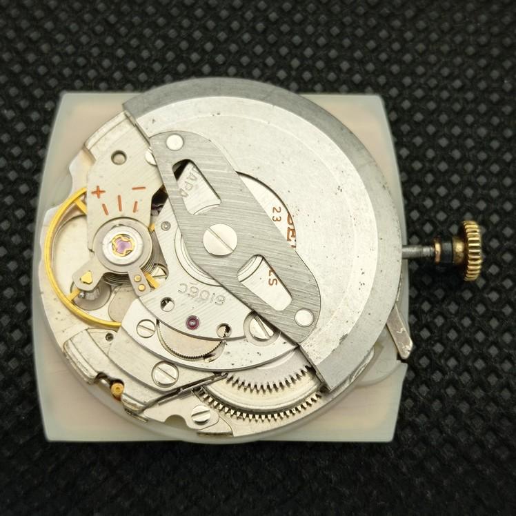 USED VINTAGE SEIKO 5 AUTOMATIC 6106C JAPAN MENS WATCH 621d-a415805-2 SKU621d-a415805