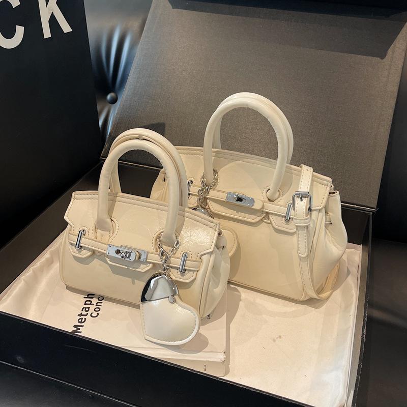 

Женская сумка-тоут Новая повседневная из мягкой кожи для поездок на работу Наплечная сумка через плечо large белый