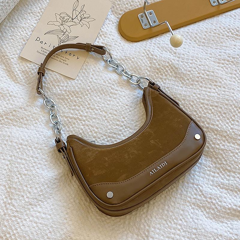 Chic Design Chain Shoulder Bags for Women New Trendy PU Leather Zip Up Female Commute Underarm Pouch Lady Fashion Purses