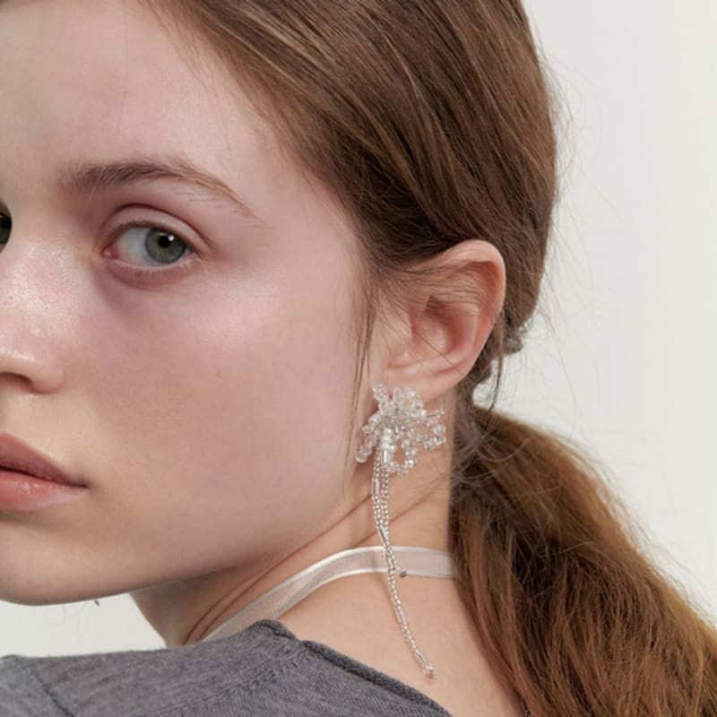 LOVE ME MONSTER Shining Beads Long Flower Earrings (L241MER010)