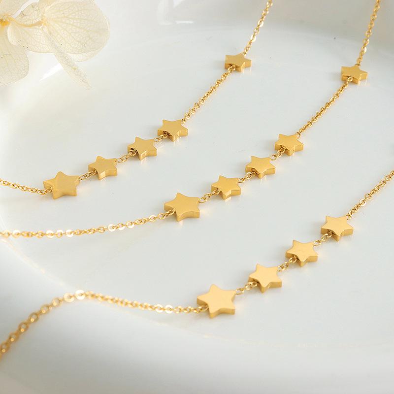French Retro Star Tassel Pendant Necklace: Women's Titanium Steel Clavicle Chain Jewelry.