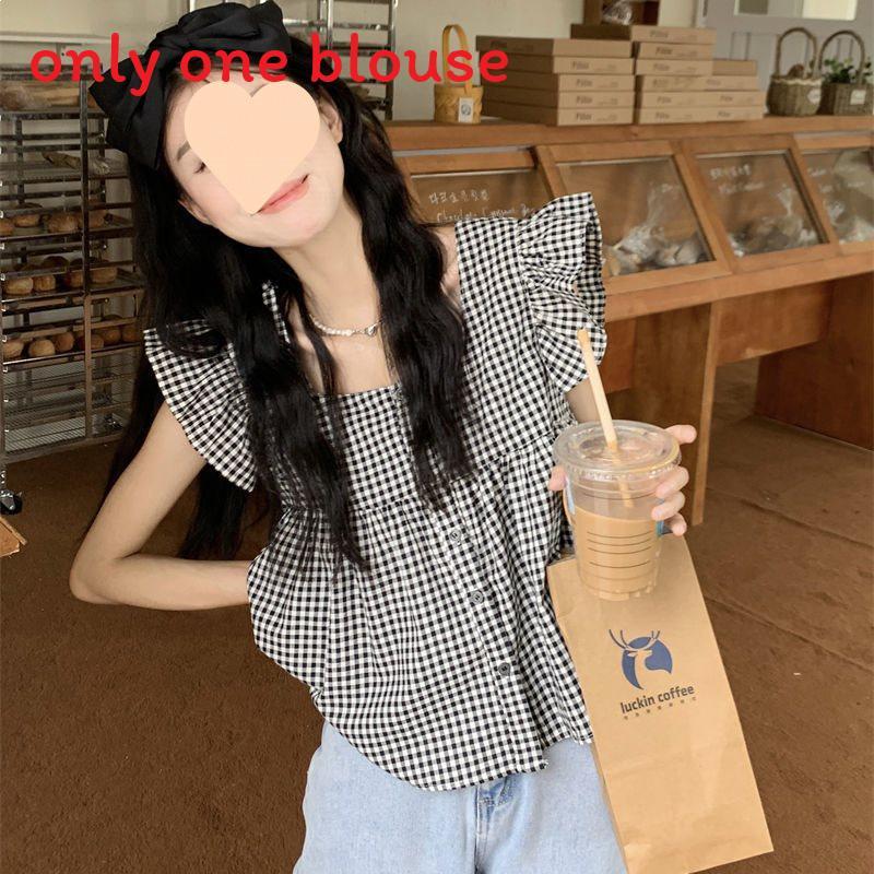 Urban Style Girl Shirt With Polyester Fabric And Loose Fit For Summer Wear