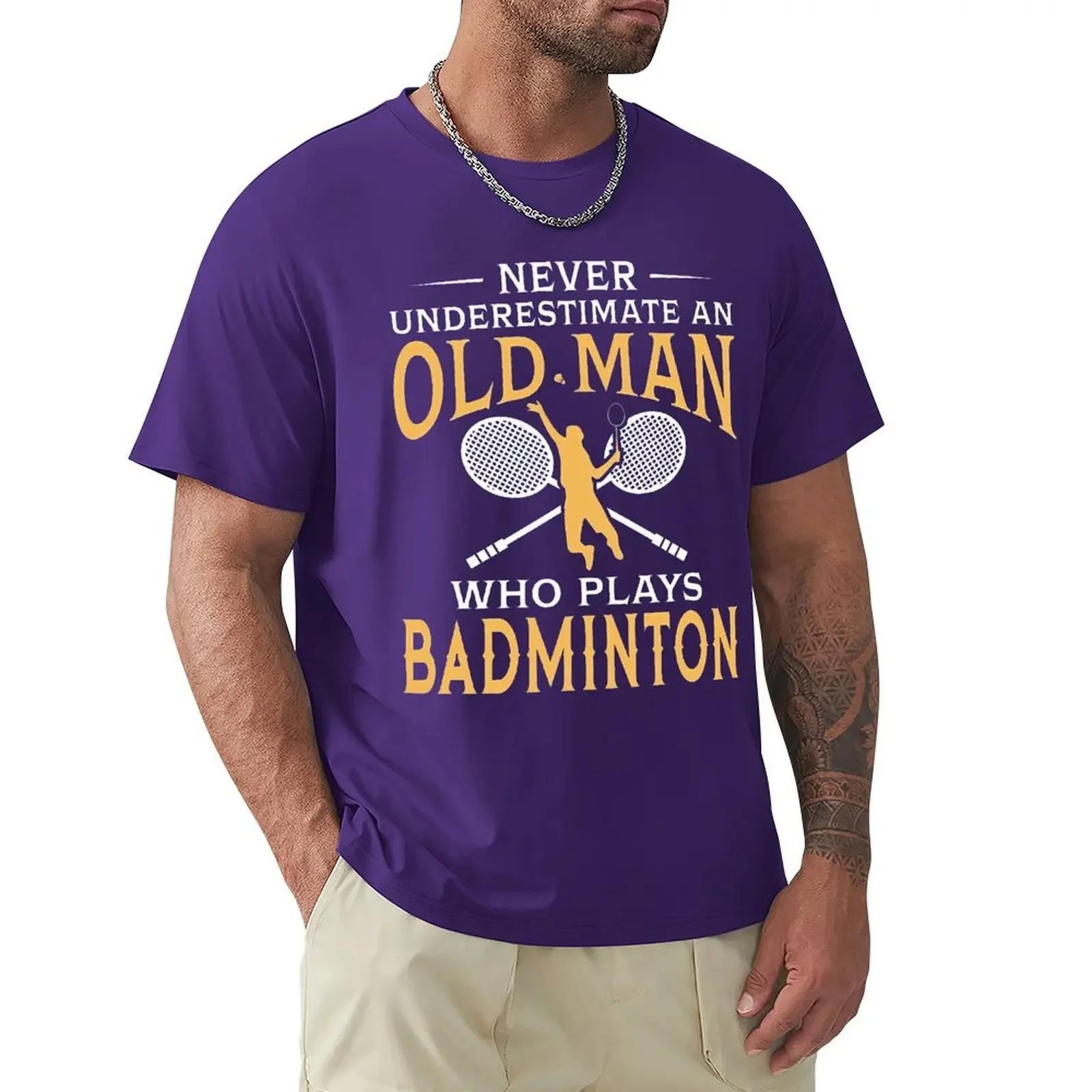 Comfortable season Onderschat nooit een oude man die badminton speelt T-shirt Harajuku T-shirt met korte mouwen 100% katoen Grafisch T-shirt Tops L blauw