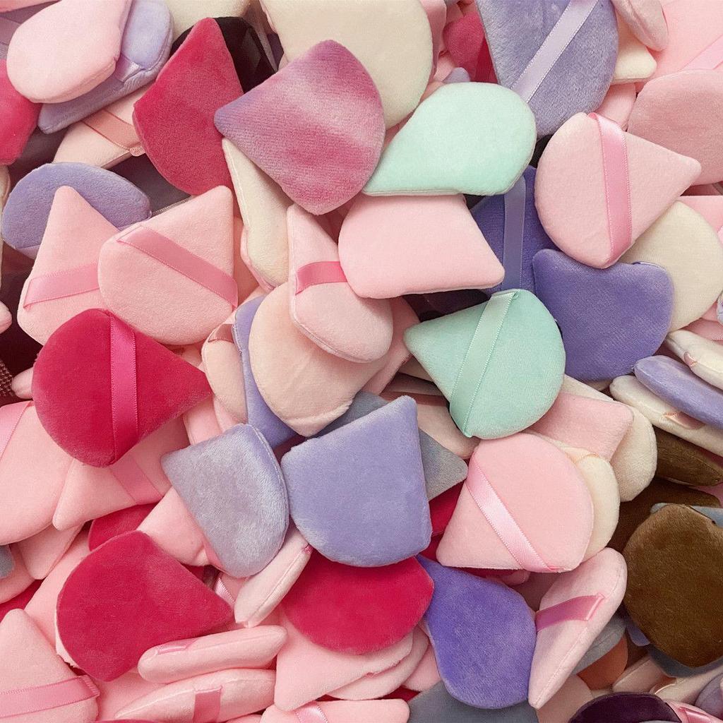 Triangle Velvet Soft Plush Thumb Puff - Skin-friendly, Non-Absorbent, Short Plush Setting Powder Cushion