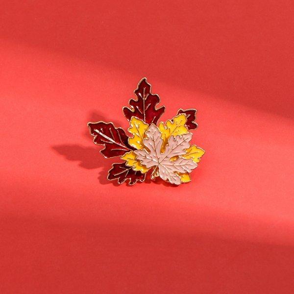 Rinhoo Full Rhinestone Maple Leaf Brooches For Women Luxury Red Green Blue Crystal Leaves Lapel Pins Fashion Plant Badge Jewelry
