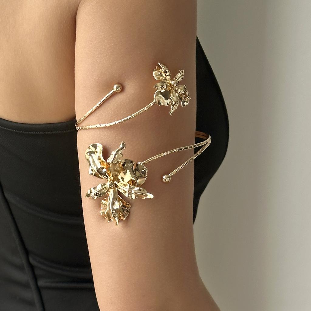 Pulsera brazalete de flor de esmalte elegante estilo boho para mujer, brazalete geométrico en espiral de moda, joyería para fiesta en la playa