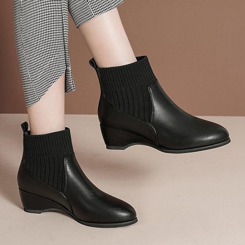 Winter velvet wedge heel round head soft leather short boots women's new short boots medium heel one pedal wool short women's boots