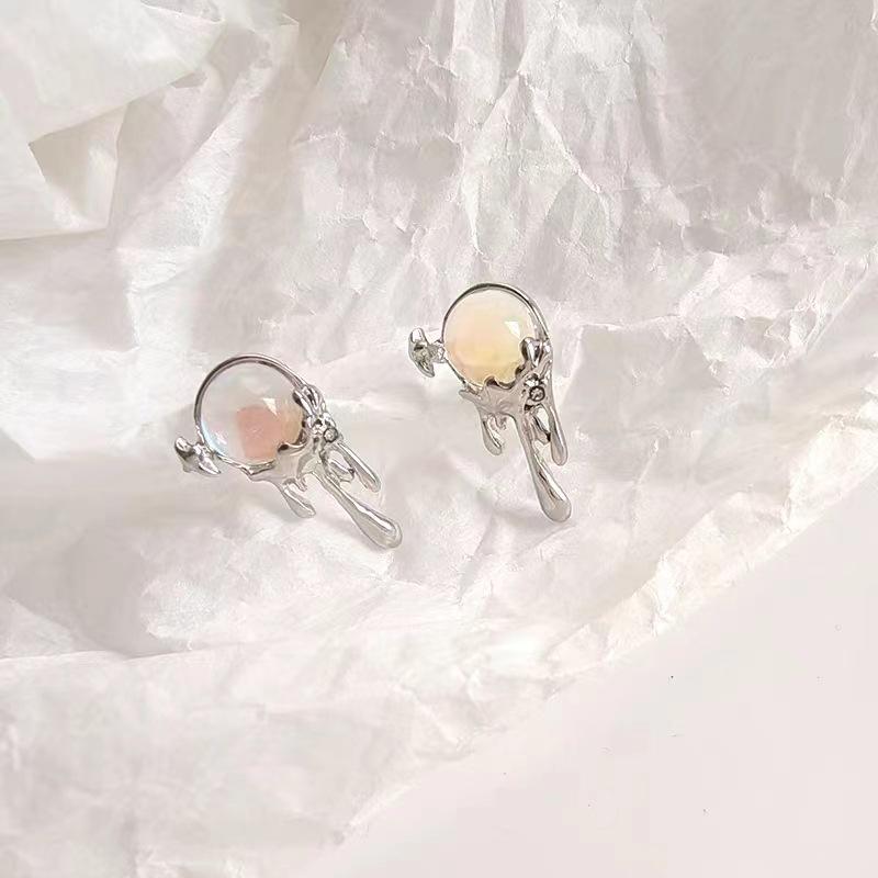 S925 Sterling Silver Geometric Lava Stud Earrings for Women - Unique Cold Style Design