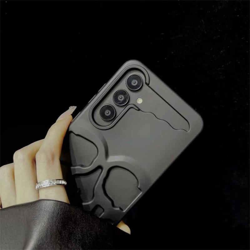 Luxury Matte Hollow Out Skeleton Skull Phone Case For Samsung Galaxy S25 S24 S23 Ultra Plus Shockproof Cover