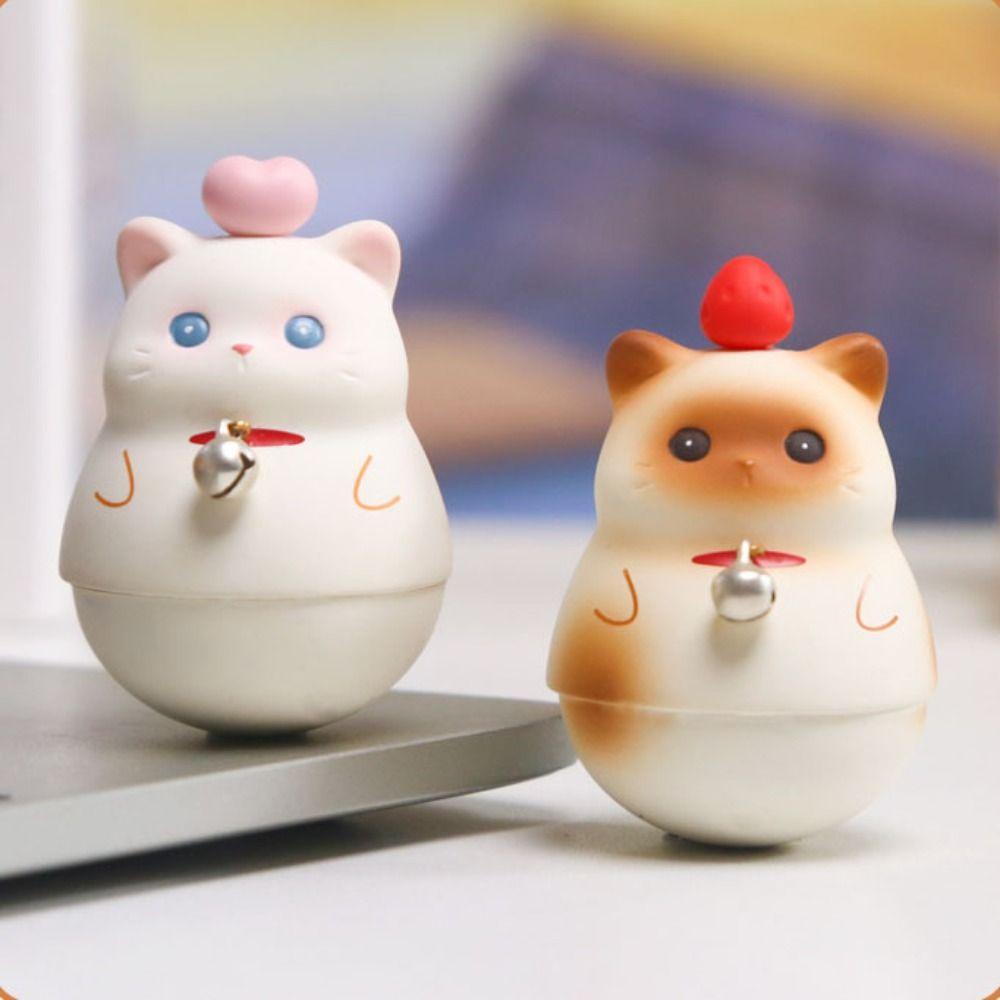 Cartoon Cat Resin Ornament Shake Toys Cat Car Decorations Cat Swinging Doll  Home Decor