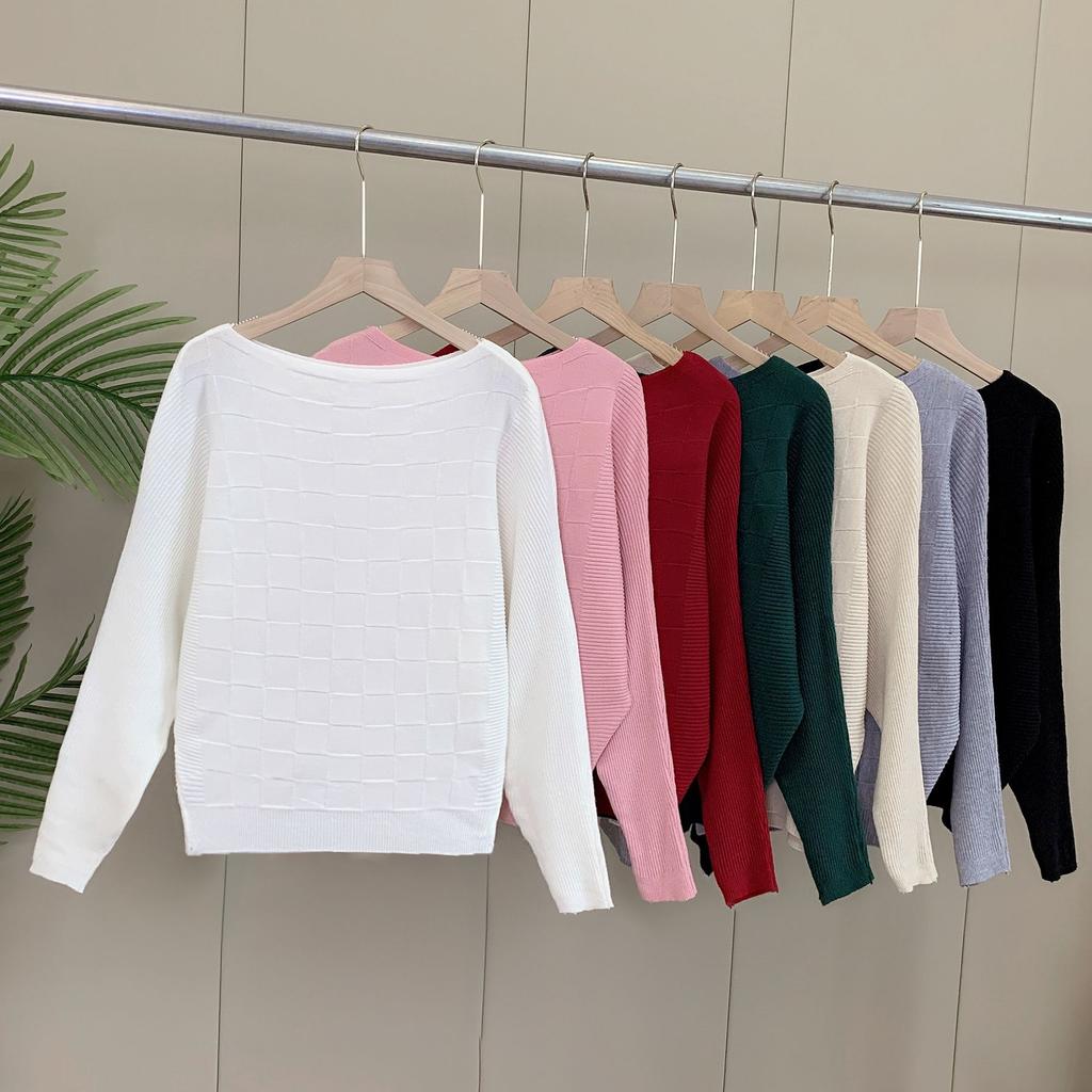 Bat-sleeve Knitted Sweater for Women Long-sleeved Loose Plus-sized Sweater Casual Solid-color Pullover for Autumn and Winter