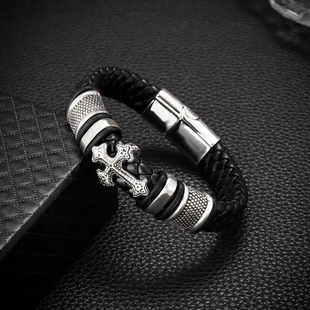 Luksus Herrearmbånd Kors Titanstål Vintage Motesmykker Lær Flettet Trend Personlighet Hot Selling Armbånd