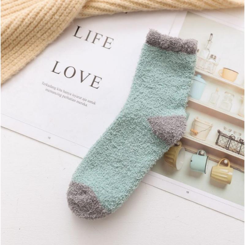 Socks Women's coral fleece socks Winter towel thickened sleeping socks Snow floor socks Medium tube socks Half fleece socks
