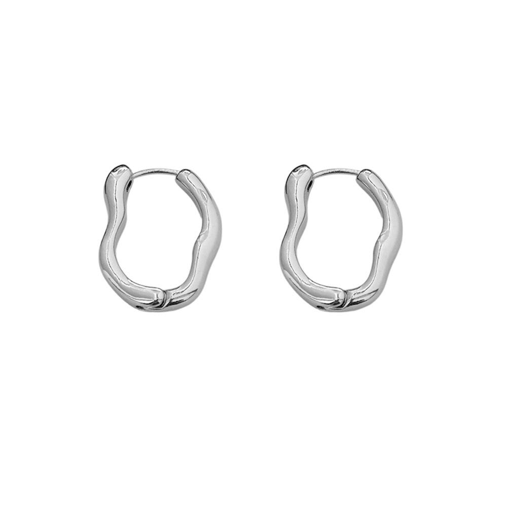 Luxury Gold Hoop Earrings for Women - Unique Design with Versatile Style