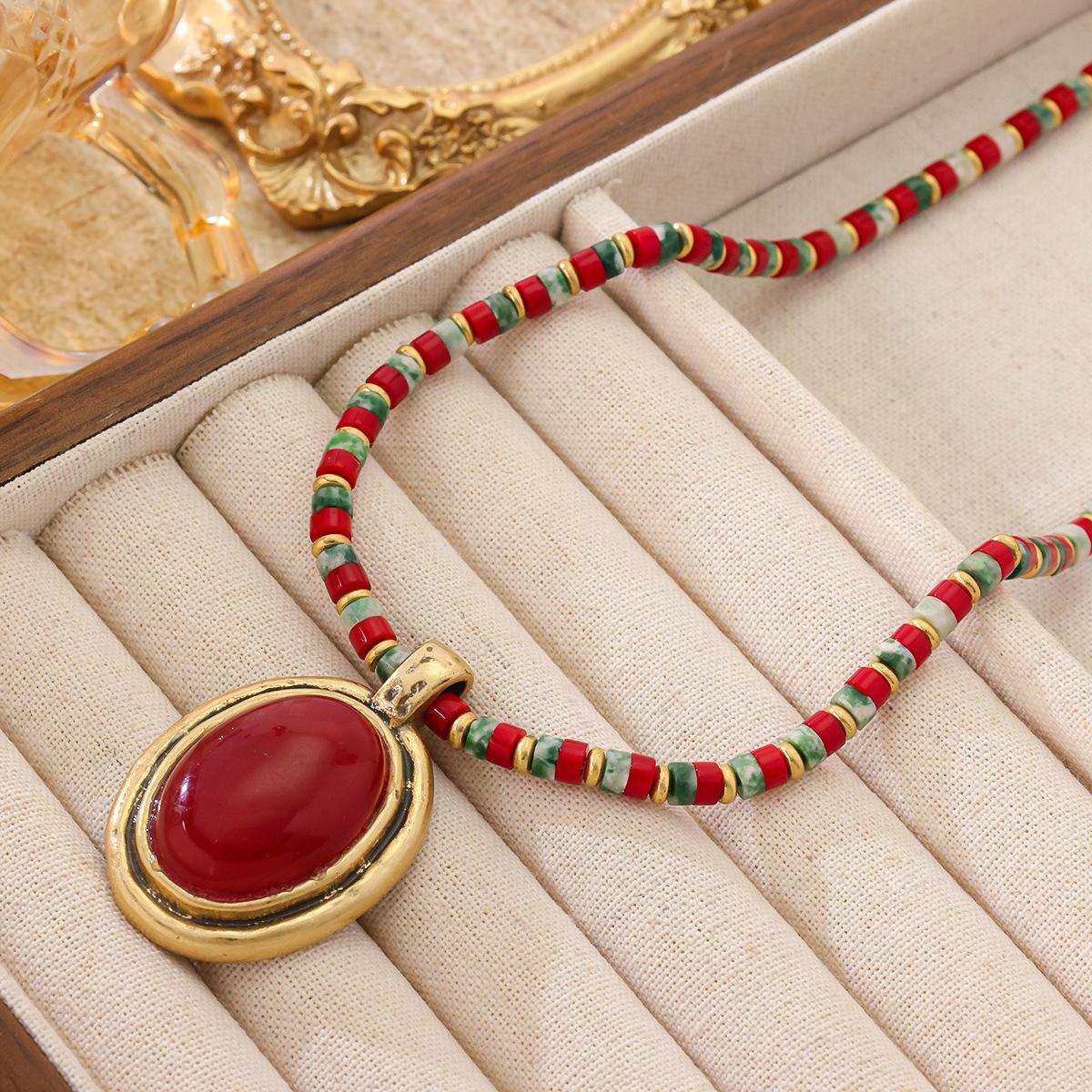 

French Retro Colored Natural Stone Lock Chain With 925 Silver Needle Earrings Set Luxurious High-end