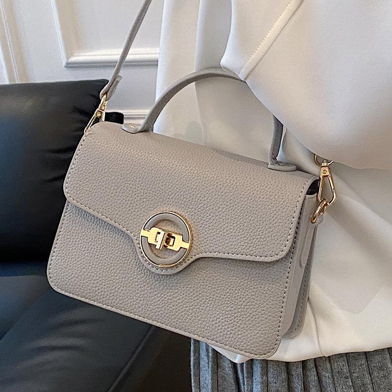 Stylish Simple Fashion Casual Portable Small Square Bag Women's 2025 Autumn New Trend Commuter Messenger Shoulder Bag