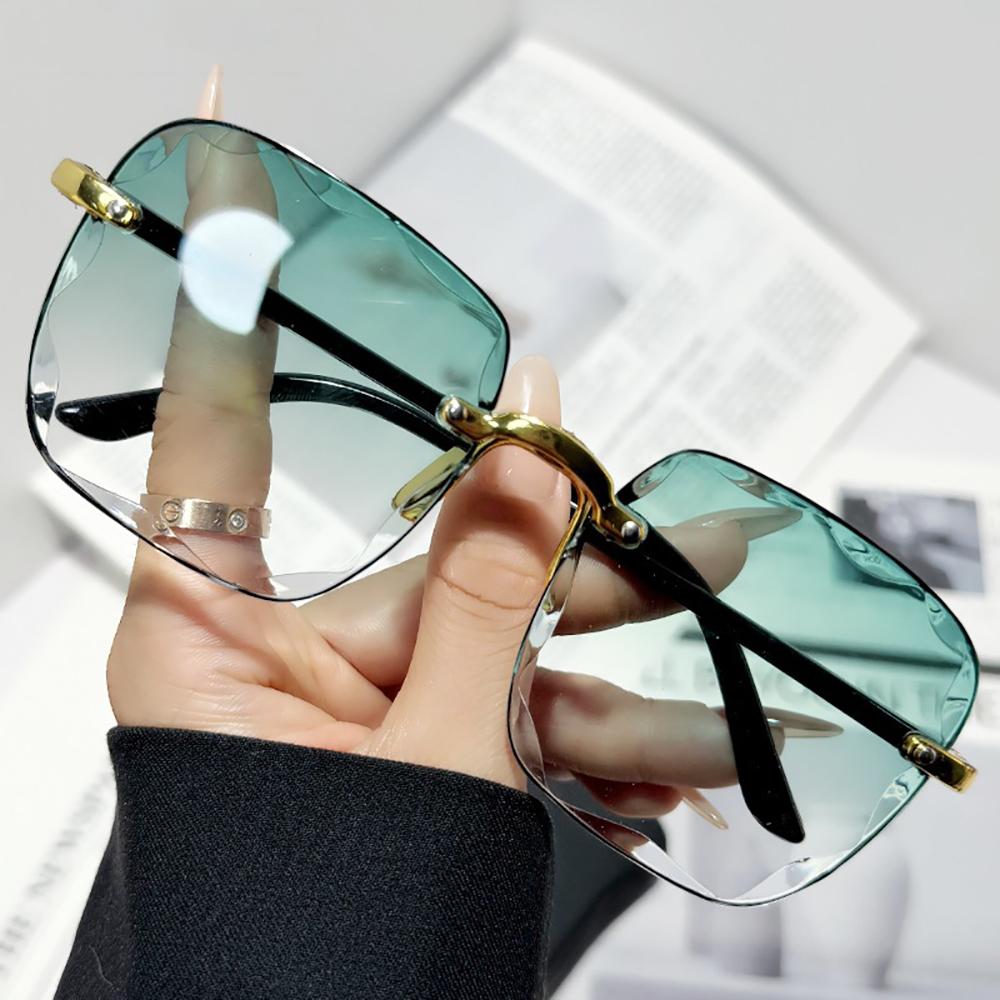 Fashion Vintage Rimless Sunglasses Women Gradient Lenses Square Sun Glasses Uv400 Classic Goggles Outdoor Summer Driving Shades