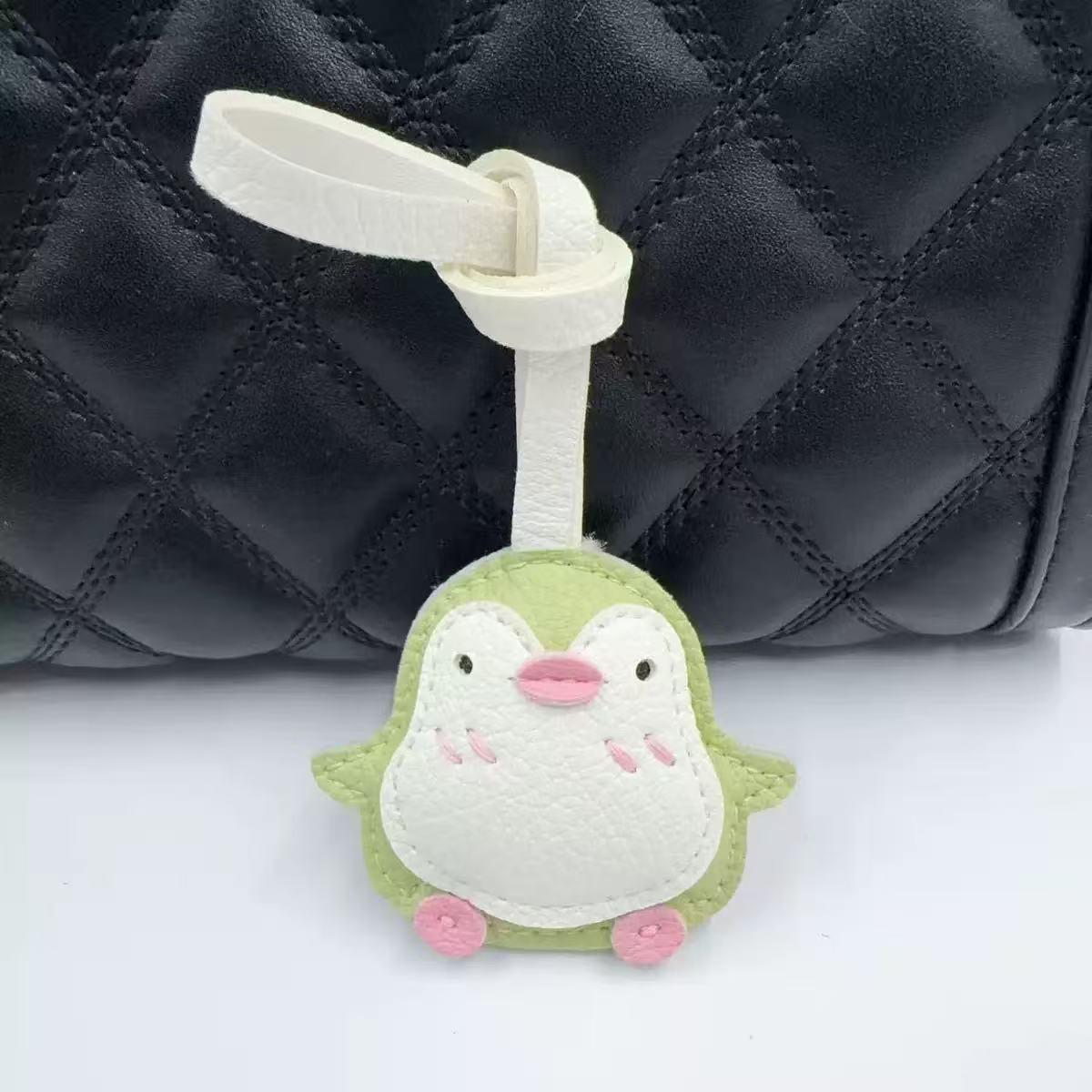 Compatible with BYD Han, Qin Plus, DMMI, Song Pro, Song L, Tang, Yuan Destroyer, 05 Seagull, Dolphin, and Sea key fobs.