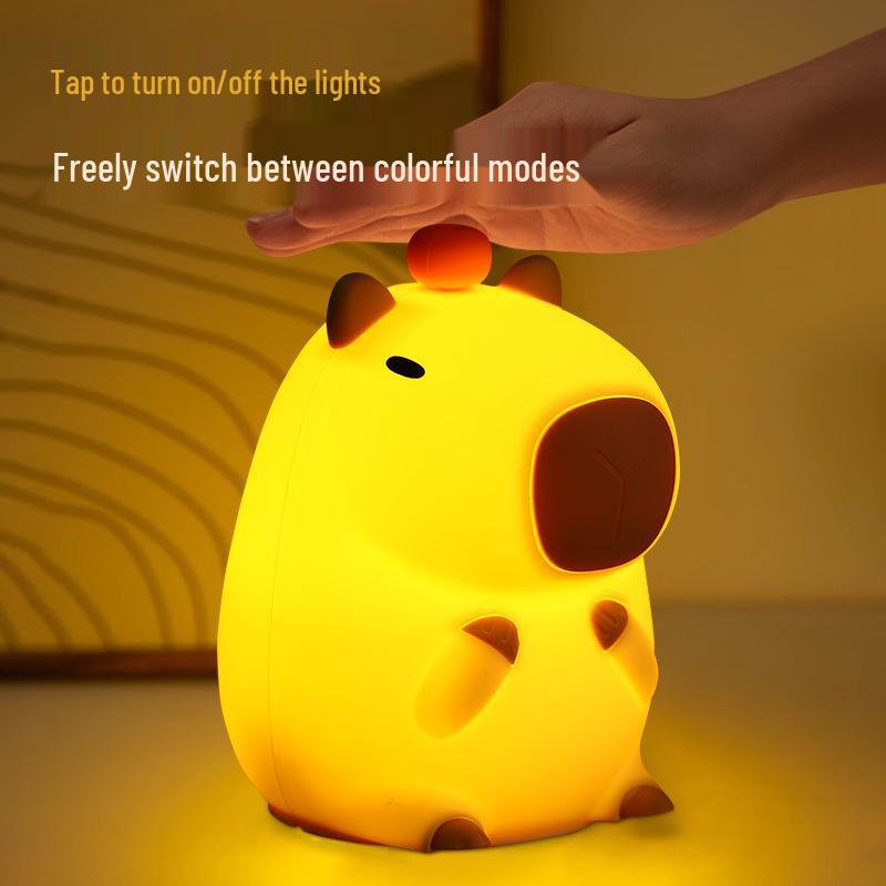 Capybara Silicone Night Light - Cute Bedroom Companion & Gift for Girls