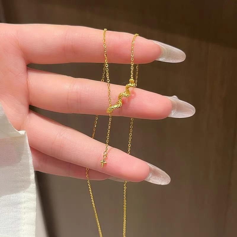 New Fashion Snake Shape Pendant Chain Necklace For Women Trendy Gold Color Girls Neck Choker Jewelry Wedding Accessories Gifts