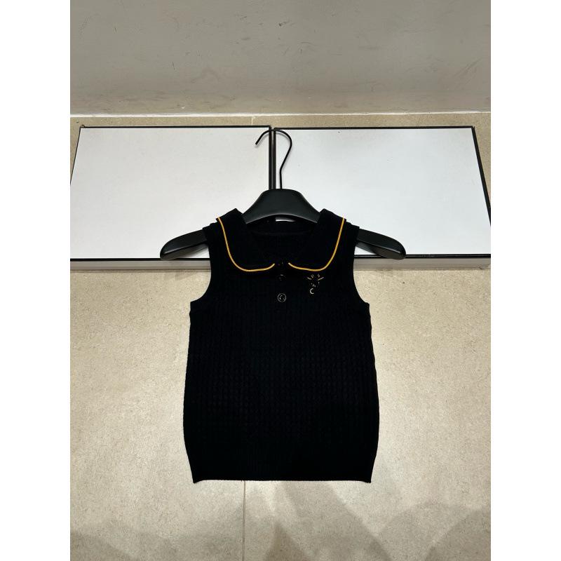 European Style Embroidered Bee Lapel Knit Vest: Trendy, Slim-Fit, and Versatile for a Luxurious Touch