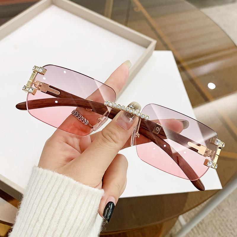 New Frameless Small Square Sunglasses With Rhinestone Accents For Fashionable Street Style