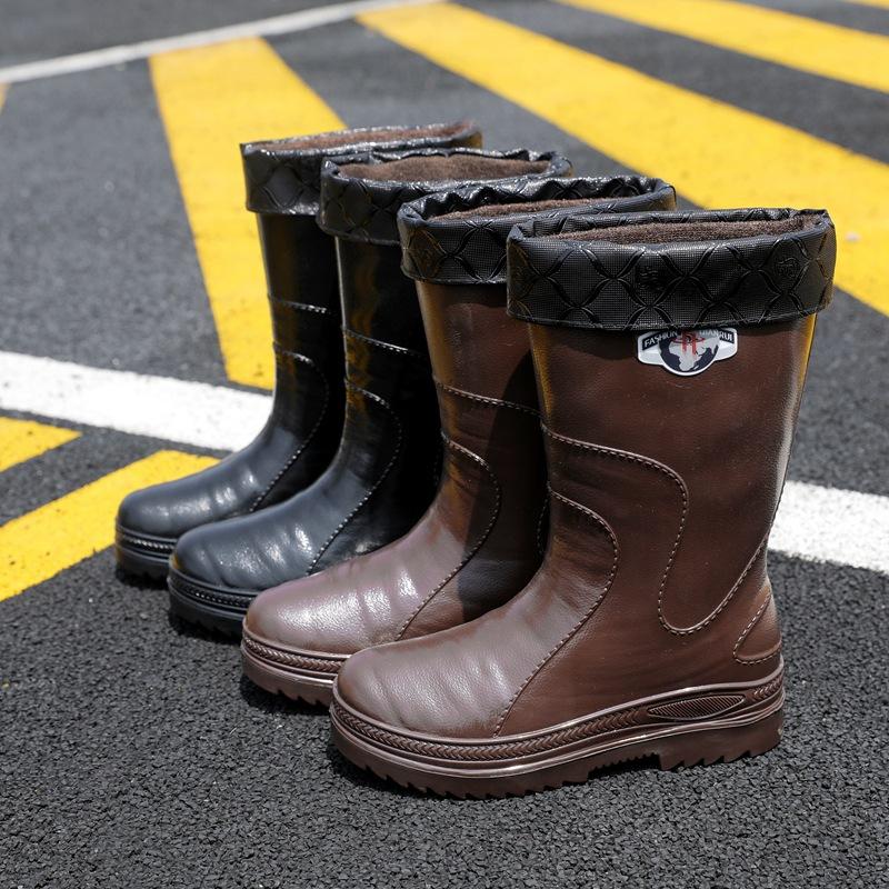 Fashion Rain Shoes Men's Medium Tube Non-slip Waterproof Shoes New Fashion Outdoor Water Boots Warm Kitchen Rubber Shoes Men's Fashion