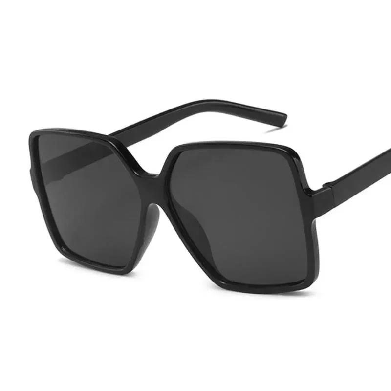 Designer Oversized Sunglasses Woman Square Driver Sun Eyewear Female Stylish Big Frame Gradient Retro Oculos De Sol