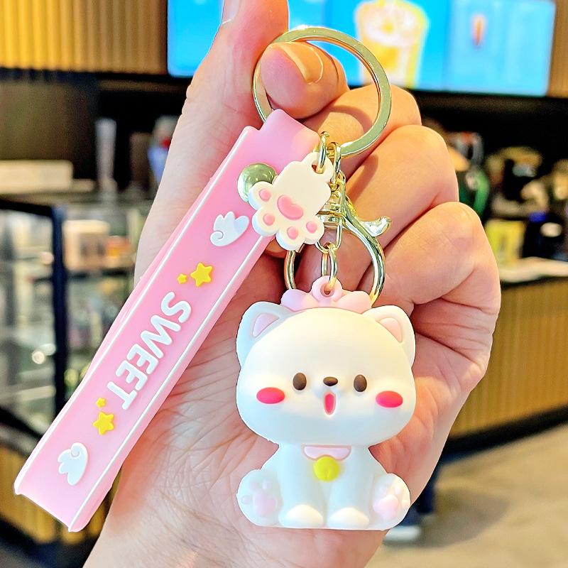 Cute Cartoon Cat Keychain Figurine - Adorable Couple Pendant for Backpack or Bag