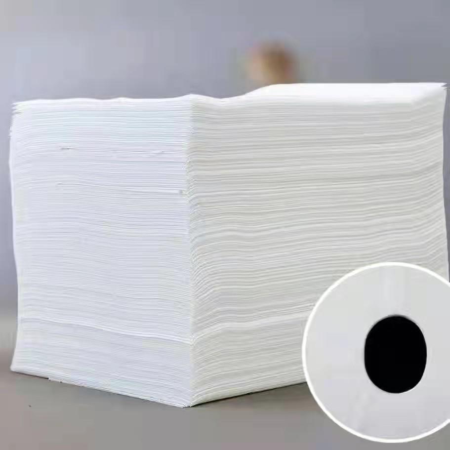 100 Disposable Waterproof Bed Sheets with Hole, Non-woven, Oil-Proof, Sterile, and Breathable for Beauty Salons.