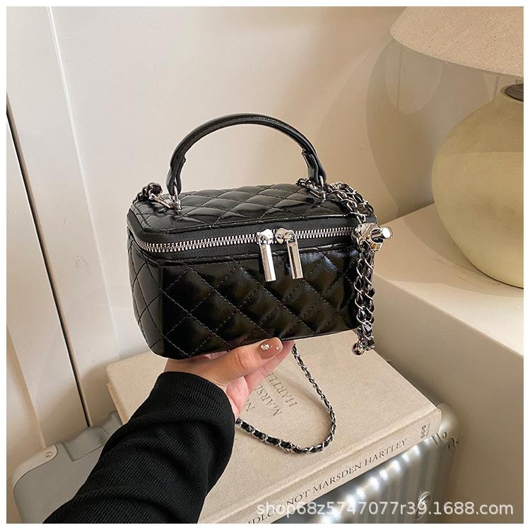 Small Fragrance Style Hand-held Small Square Bag Personalized Box Bag High-value Chain Diamond Checkered Crossbody Bag Cosmetic Bag