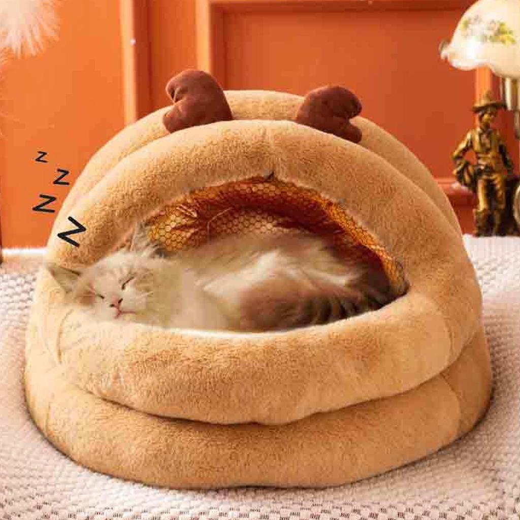 Christmas Cat Bed Washable Cold Weather Christmas Reindeer Shape Cat House For Small Medium Large Breeds Living Room Bedroom