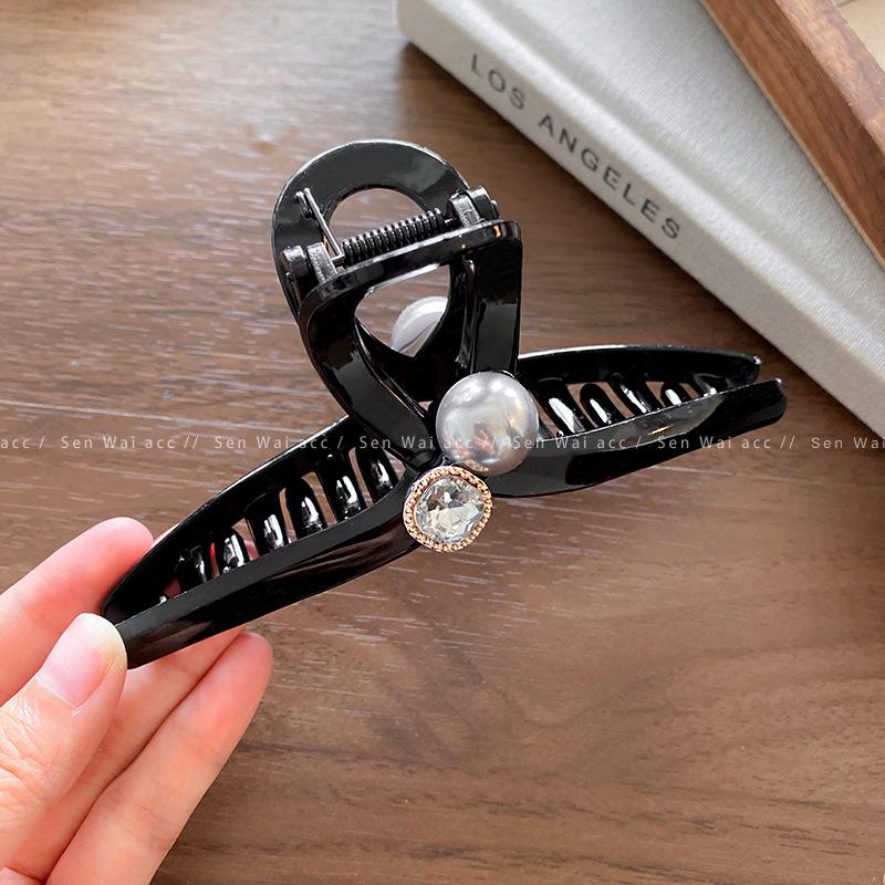 Year pearl trumpet grab clip female back of head hair volume hairpin shark clip hair grab