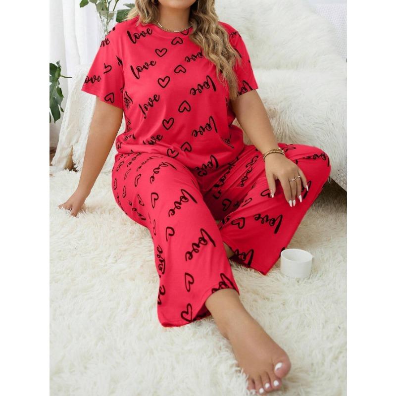 Women's Plus Size Heart Print Pajama Set with Round Neck and Short Sleeves for Spring and Autumn