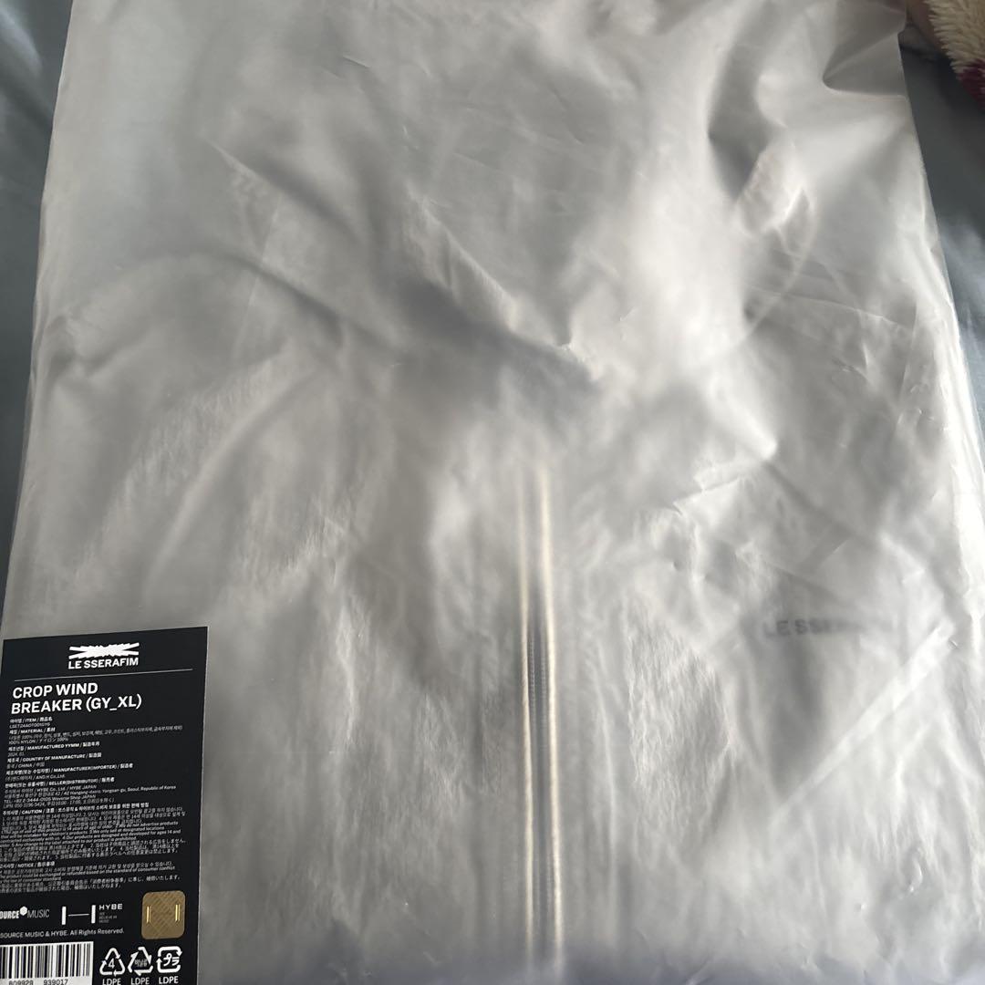 

[Б/У] Куртка Le Sserafim