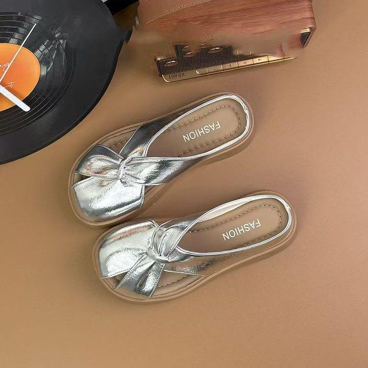 Thick-bottomed bag head half slippers for women's outer wear 2025 summer new versatile skirt French soft-bottomed beach cool slippers
