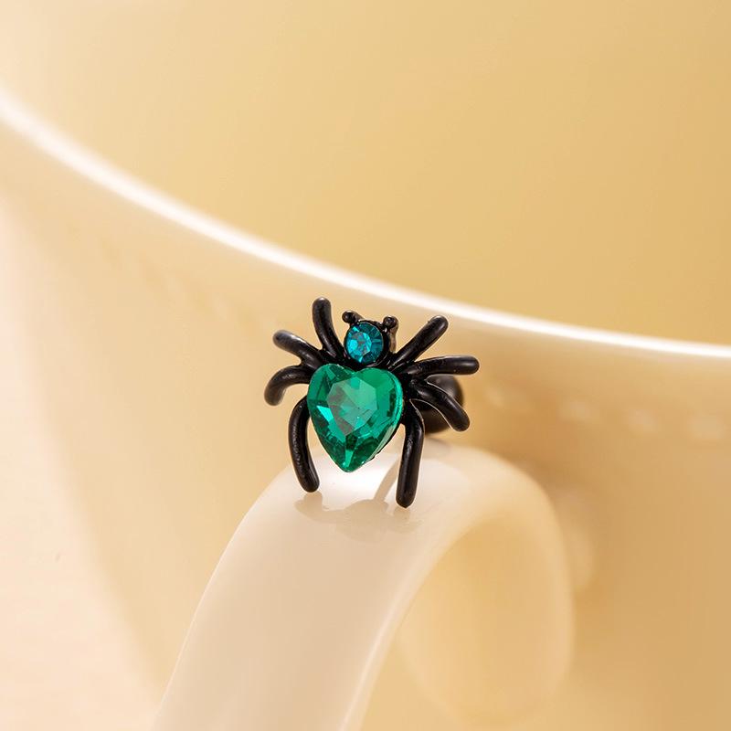 Henson Zircon Black Titanium Spider Ear Stud - Double-Headed Screw Cartilage Jewelry