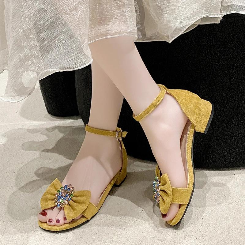 Fashion Fashion 2025 Buckle Strap Women's Sandals Summer Dress Butterfly-knot Plus Size New Crystal Best Seller Heeled Sandalszapatos