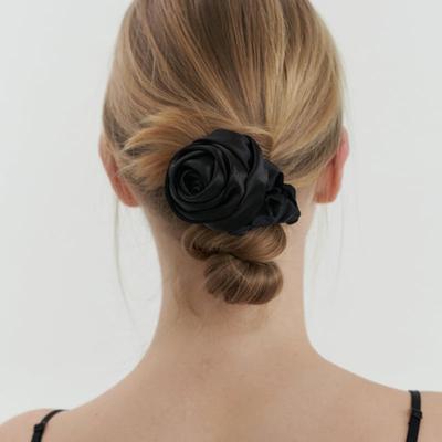 Rosy Scrunch - Black