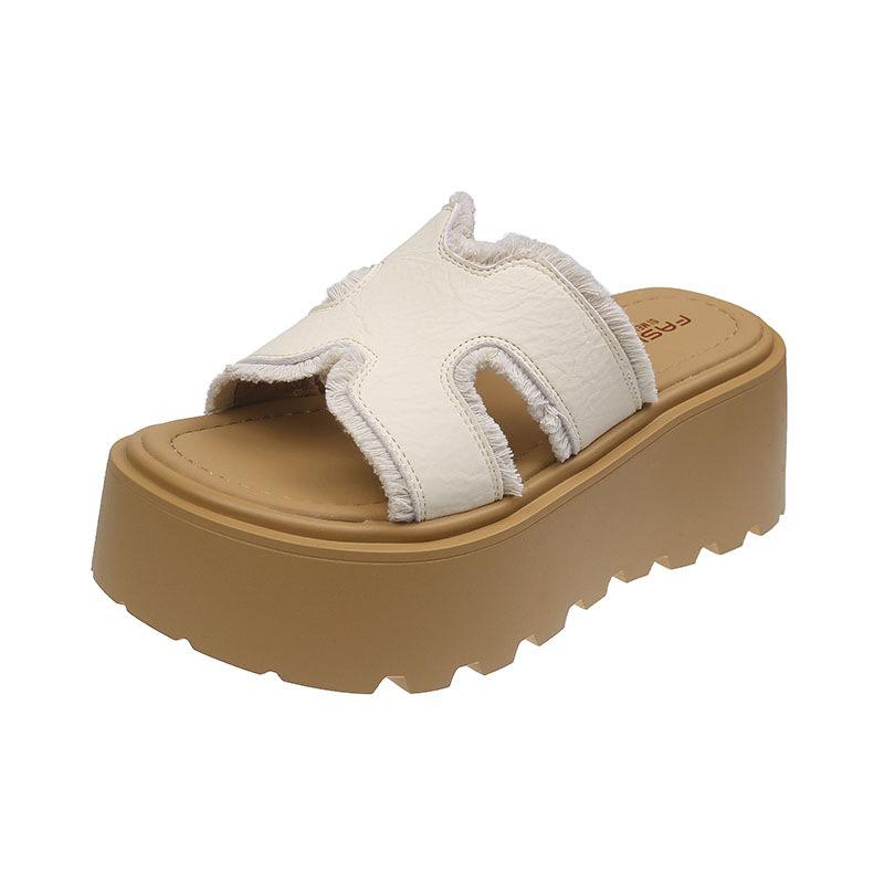 Thick-bottomed One-word Slippers for Women's Summer Wear, New with Skirts, Casual Seaside Beach Sandals